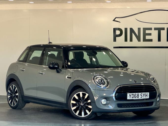 2025 Mini Hatch