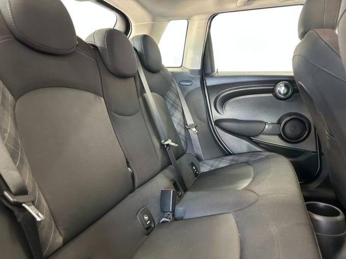 2025 Mini Hatch