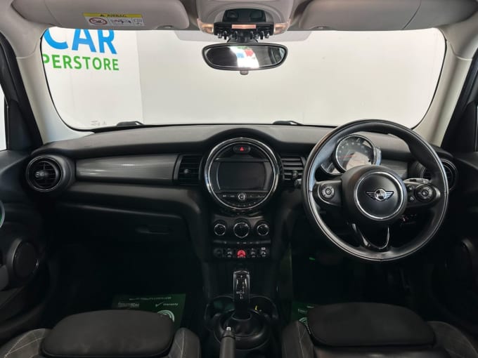 2025 Mini Hatch
