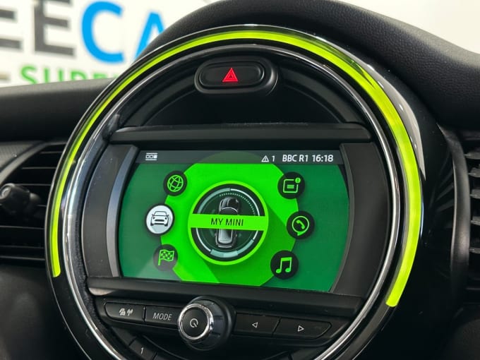 2025 Mini Hatch