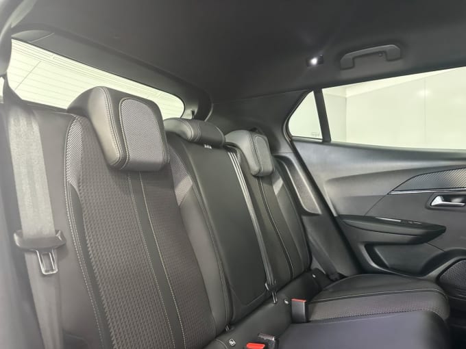 2025 Peugeot 2008