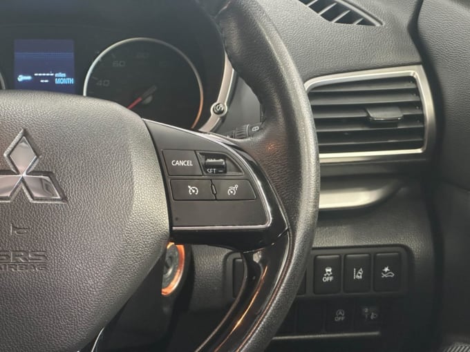 2025 Mitsubishi Eclipse Cross