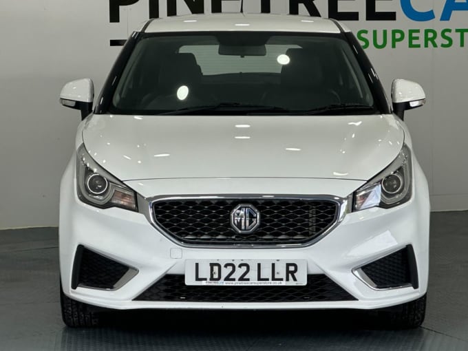 2022 Mg Mg3