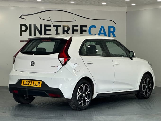2022 Mg Mg3
