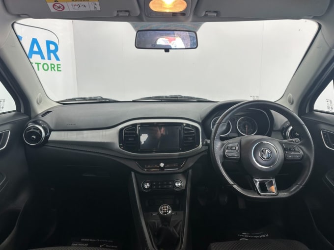 2022 Mg Mg3