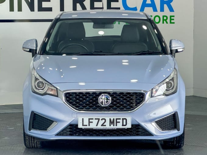 2025 Mg Mg3