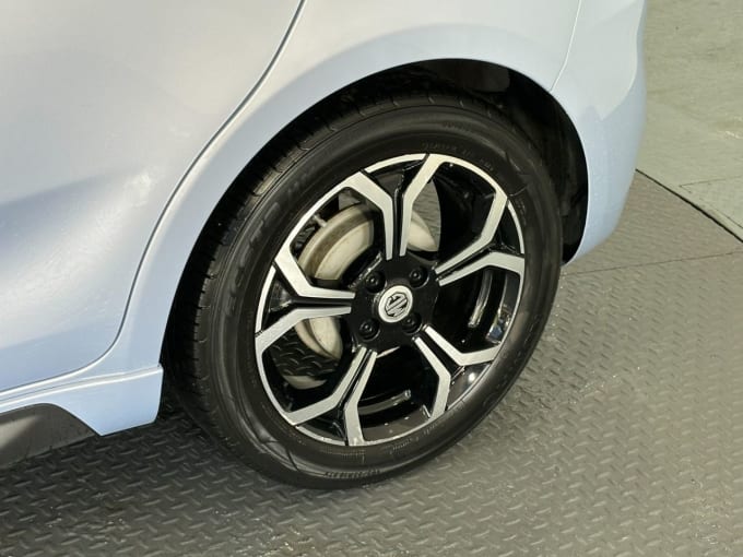 2025 Mg Mg3