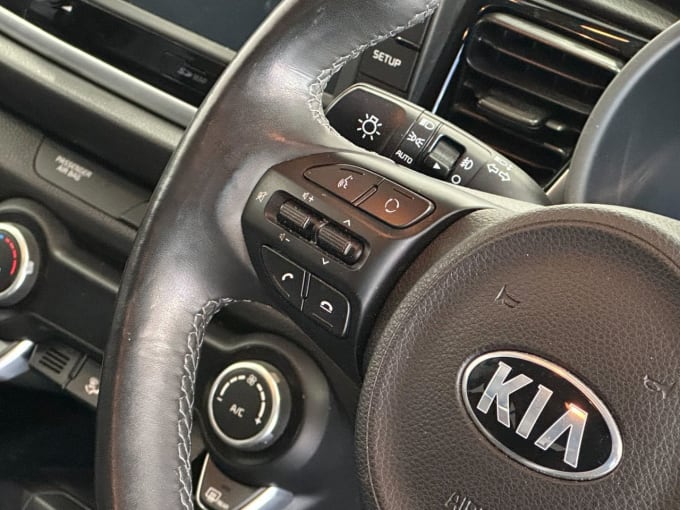2025 Kia Rio
