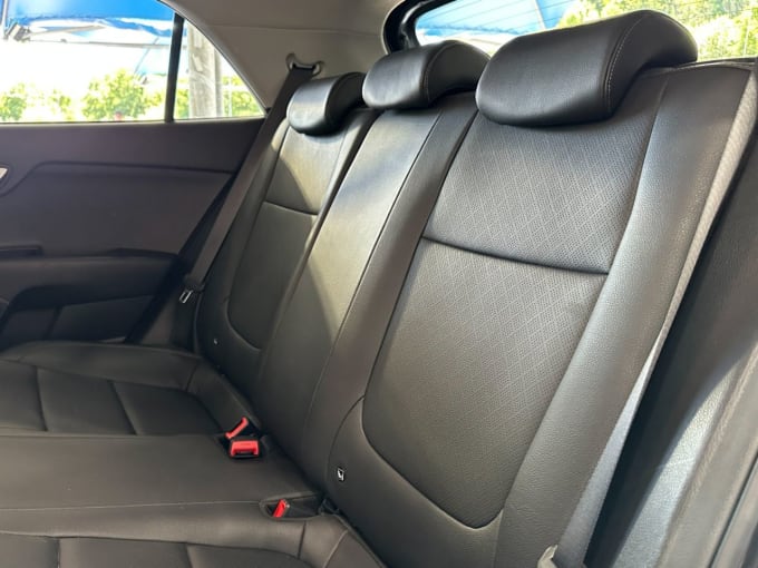 2025 Kia Rio