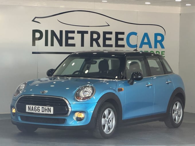 2025 Mini Hatch