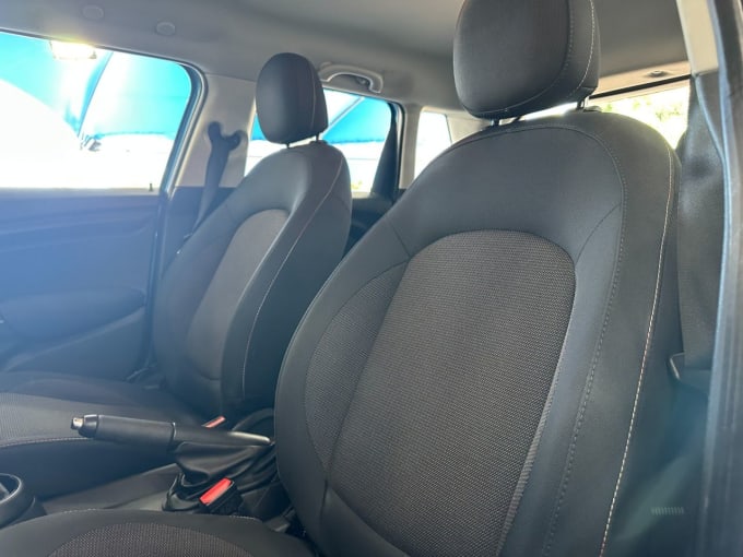 2025 Mini Hatch