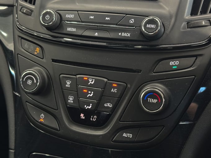 2025 Vauxhall Insignia