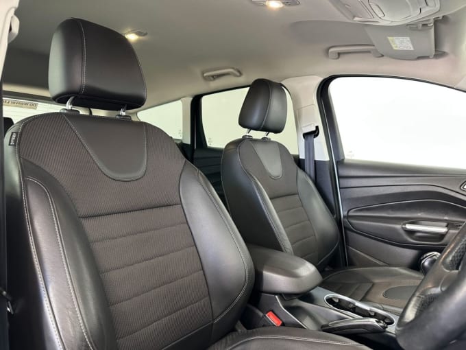 2025 Ford Kuga