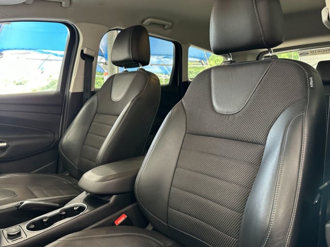 2025 Ford Kuga