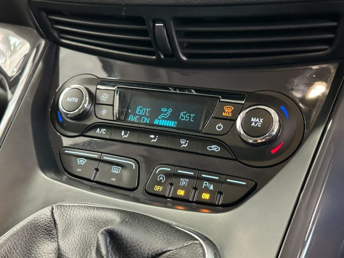 2025 Ford Kuga