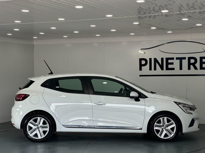 2025 Renault Clio