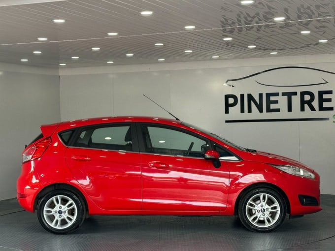 2025 Ford Fiesta