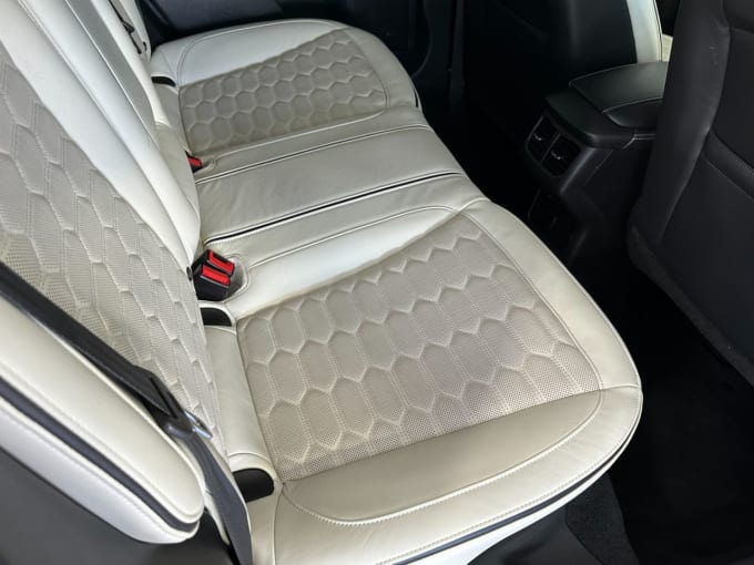 2025 Ford Mondeo