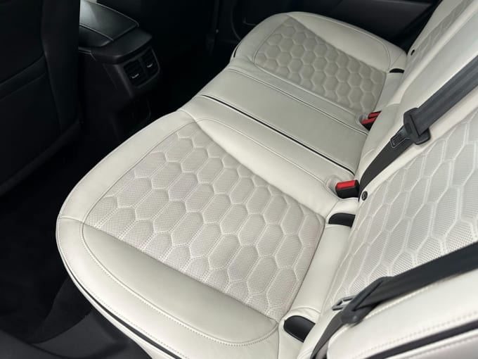 2025 Ford Mondeo