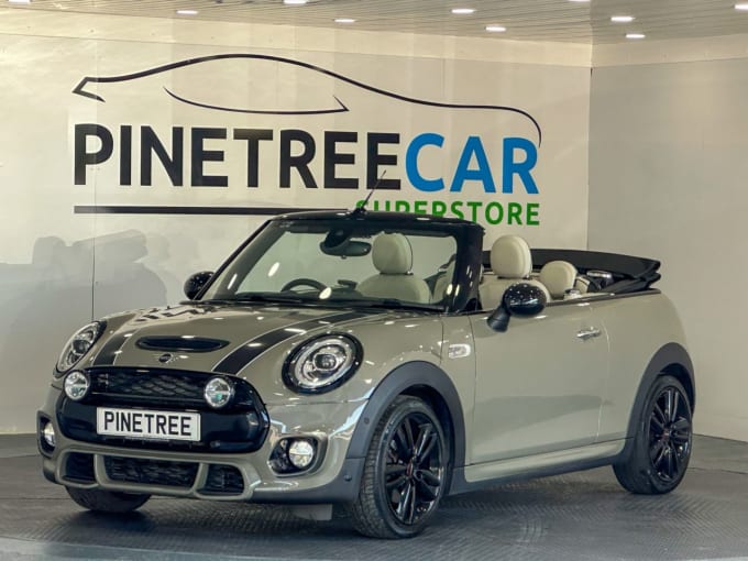 2025 Mini Convertible