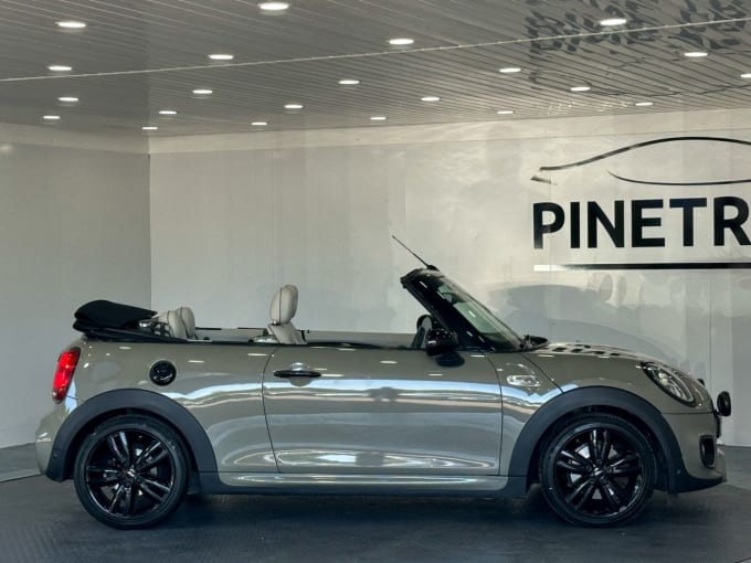 2025 Mini Convertible