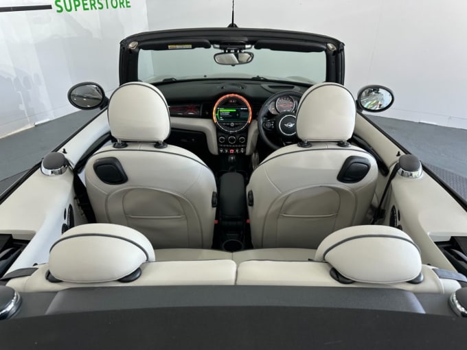 2025 Mini Convertible