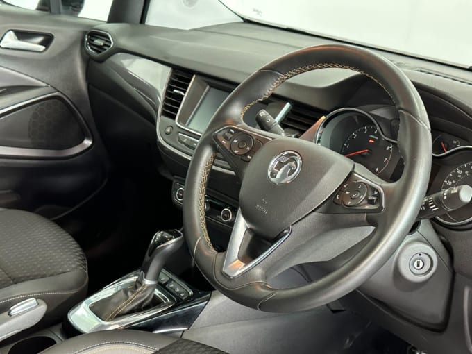 2025 Vauxhall Crossland X