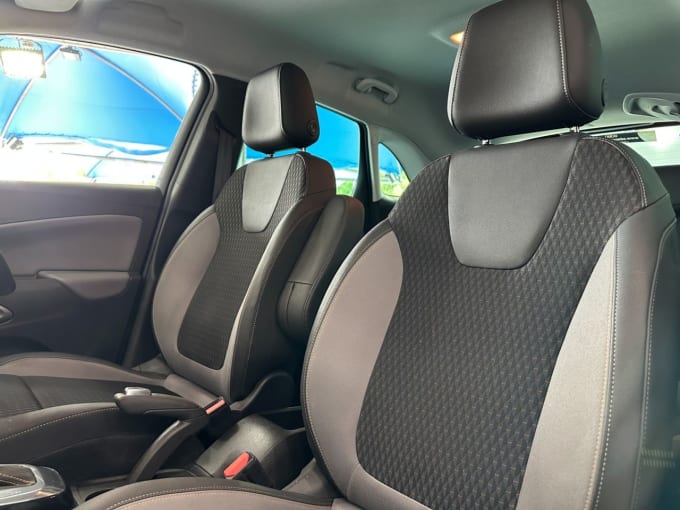 2025 Vauxhall Crossland X