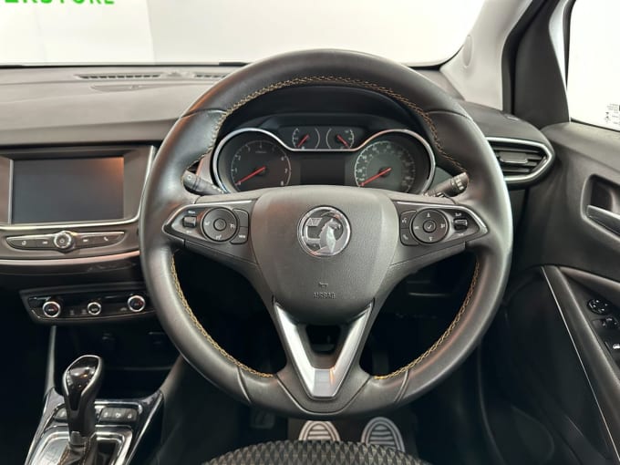 2025 Vauxhall Crossland X
