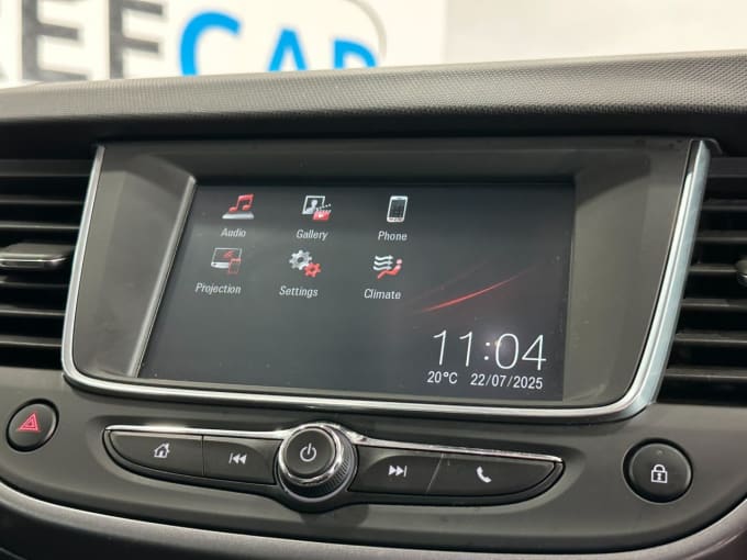 2025 Vauxhall Crossland X