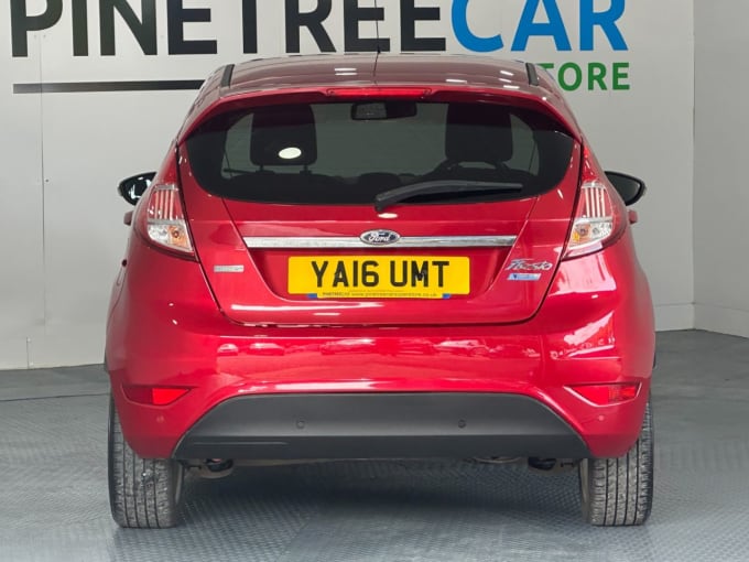 2025 Ford Fiesta
