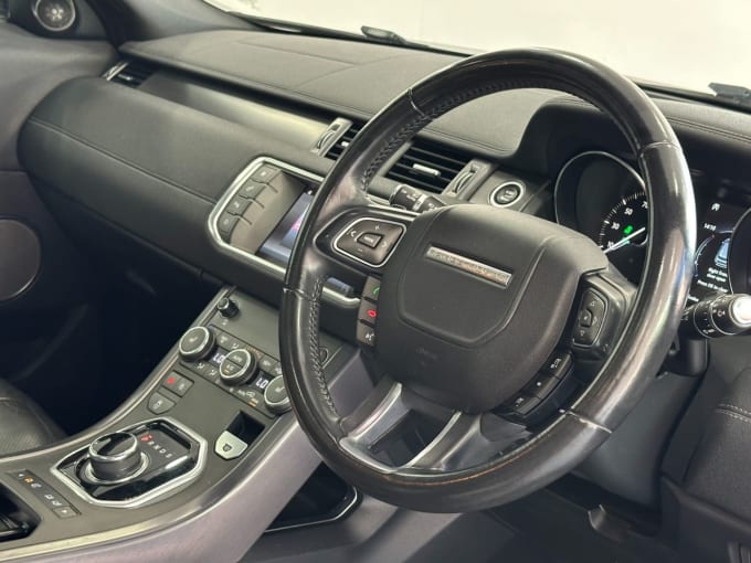 2025 Land Rover Range Rover Evoque