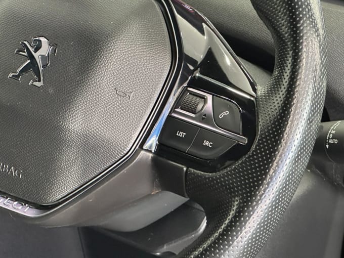 2025 Peugeot 3008