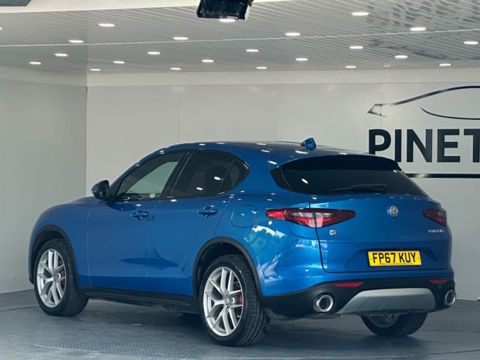 2025 Alfa Romeo Stelvio