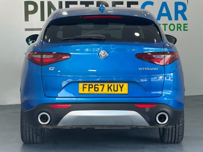 2025 Alfa Romeo Stelvio