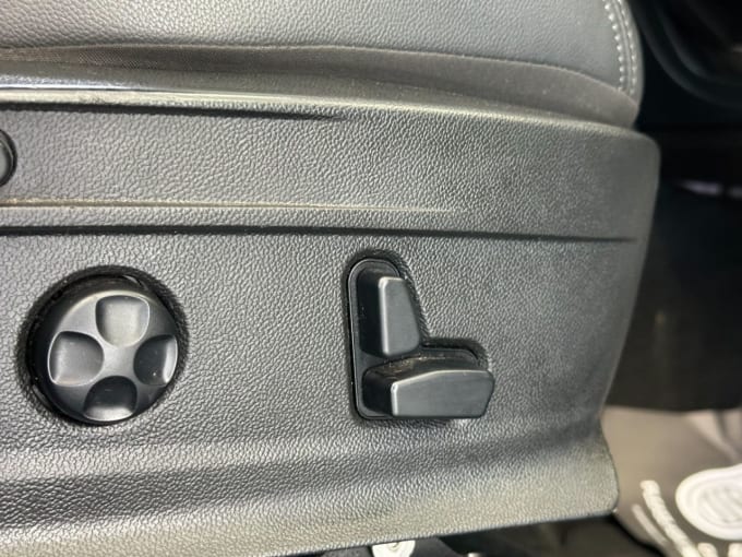 2025 Alfa Romeo Stelvio