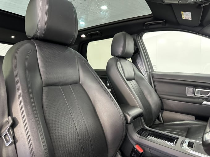 2025 Land Rover Discovery Sport