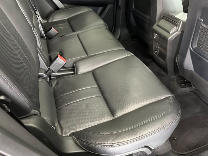 2025 Land Rover Discovery Sport