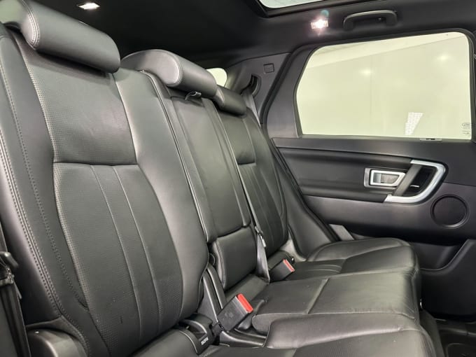 2025 Land Rover Discovery Sport