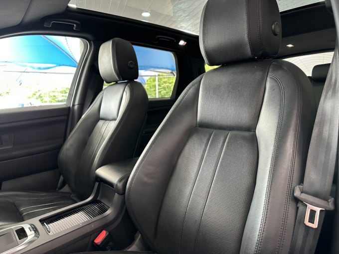 2025 Land Rover Discovery Sport