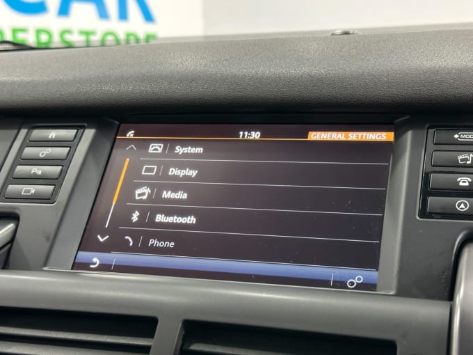 2025 Land Rover Discovery Sport