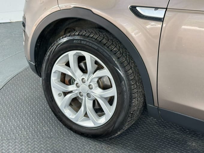 2025 Land Rover Discovery Sport