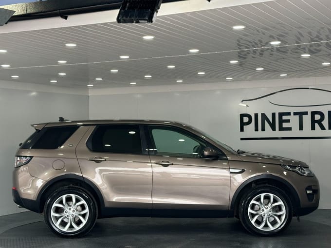 2025 Land Rover Discovery Sport