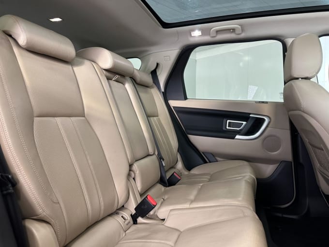 2025 Land Rover Discovery Sport