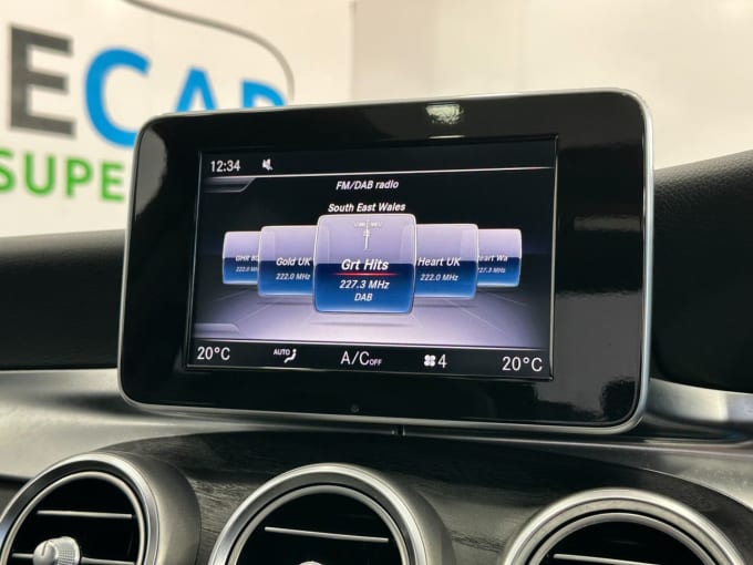 2025 Mercedes-benz C-class