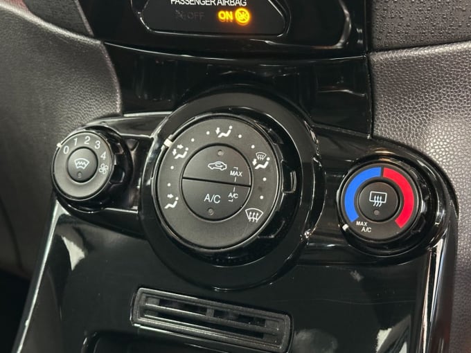 2025 Ford Fiesta