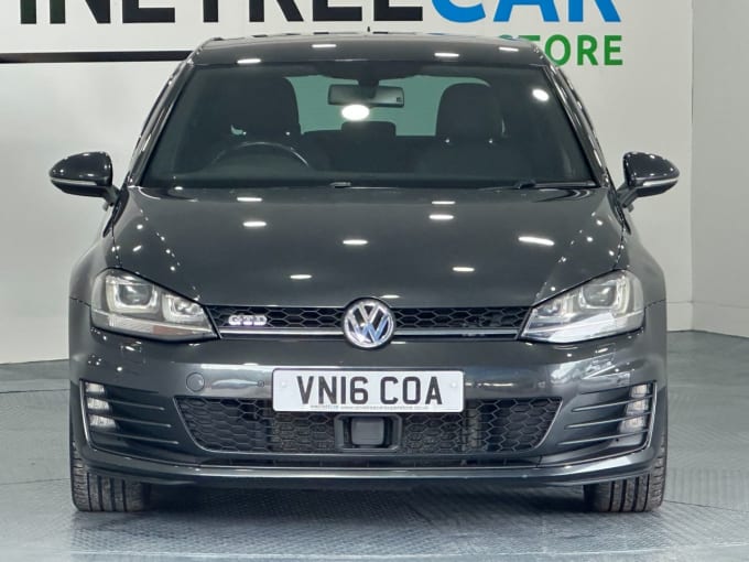 2025 Volkswagen Golf