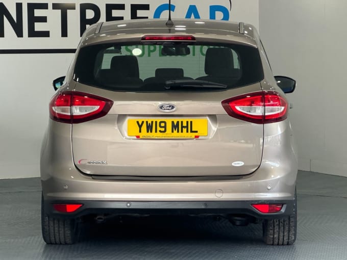2025 Ford C-max