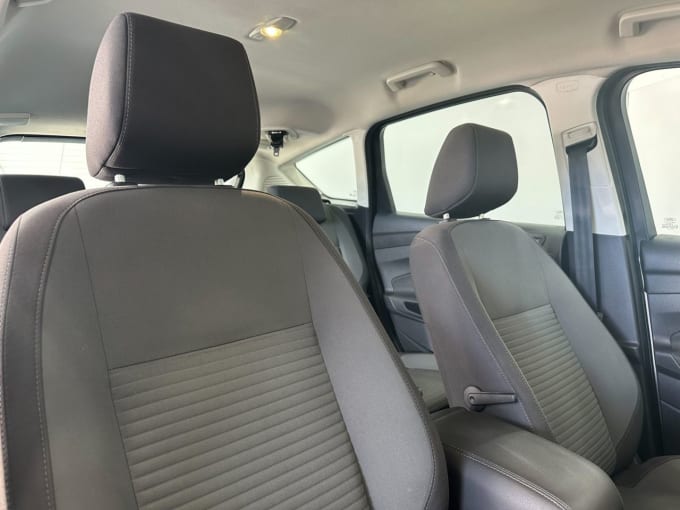 2025 Ford C-max