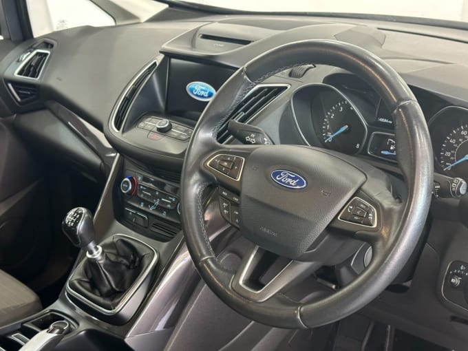 2025 Ford C-max